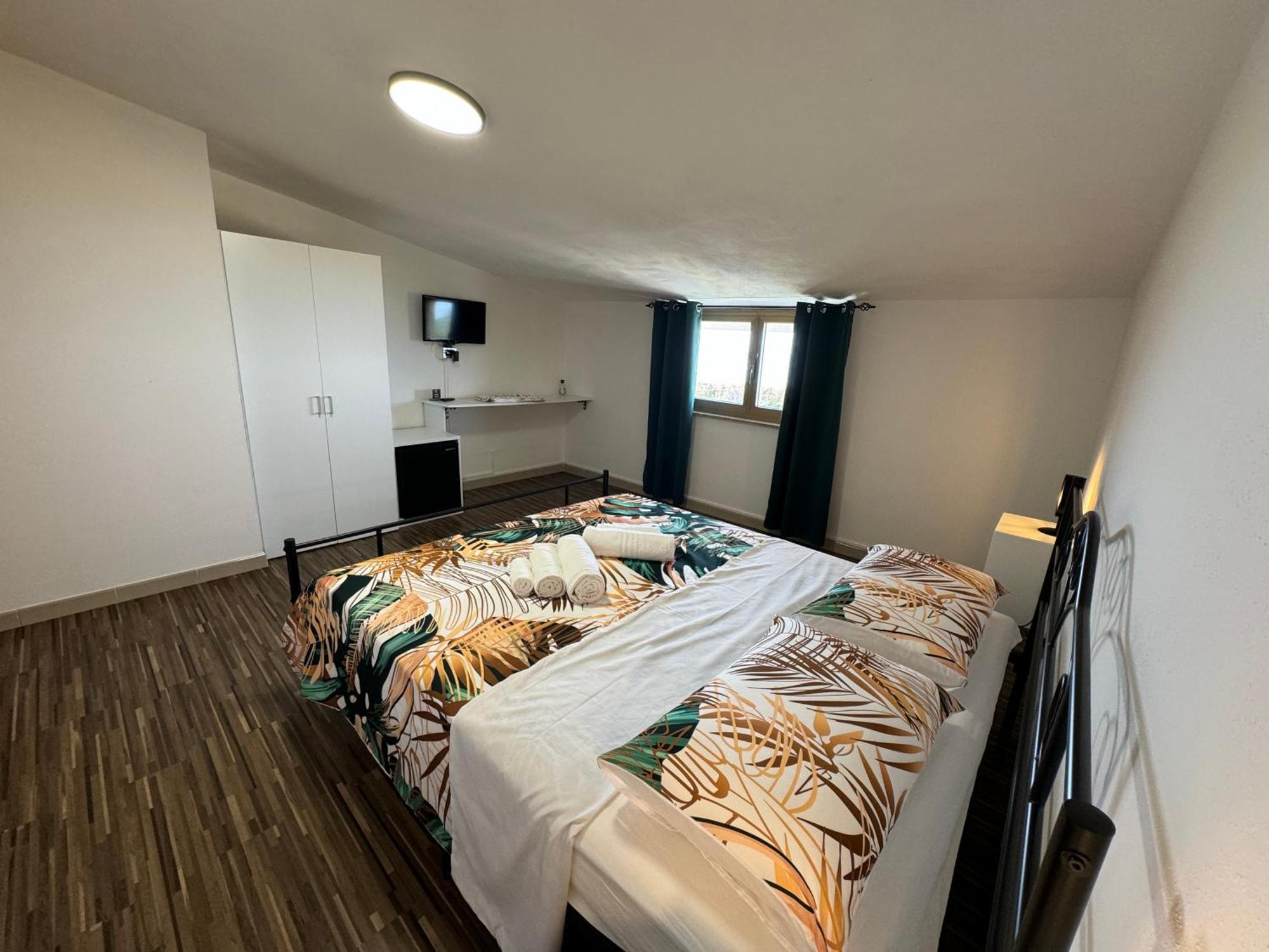 Residenza De Vita Тропеа Екстериор снимка